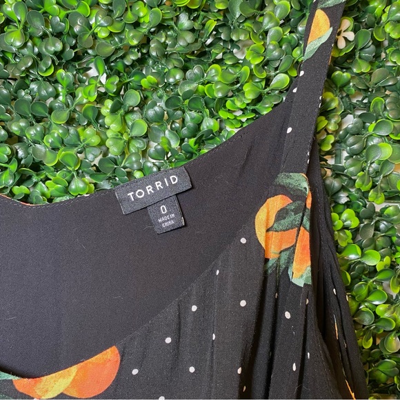 Orange Tank 🍊 - Picture 4 of 6